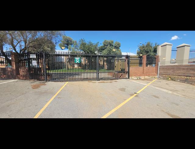 4,550M² WAREHOUSE TO LET IN ROBERTVILLE